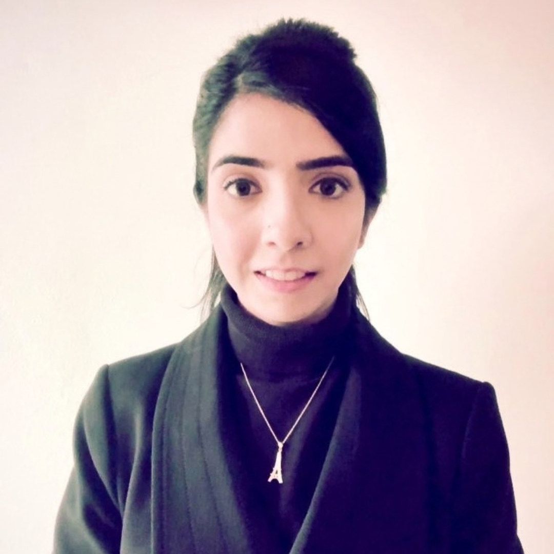 Dr Farwah Zehra Headshot